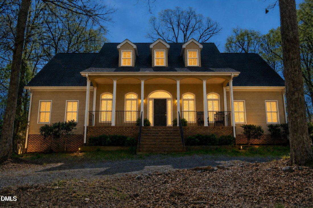 Casa a Hillsborough, Carolina del Nord, Stati Uniti 2 - 17568548