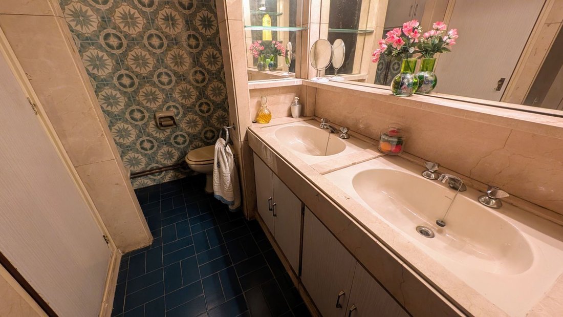 Apartment in Eixample, Barcelona, Spain 5 - 18025309