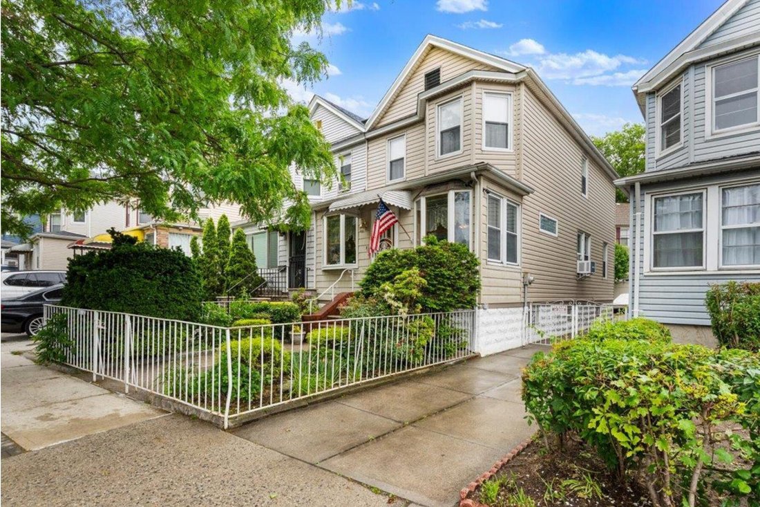 House in New York, New York, United States 2 - 18025251