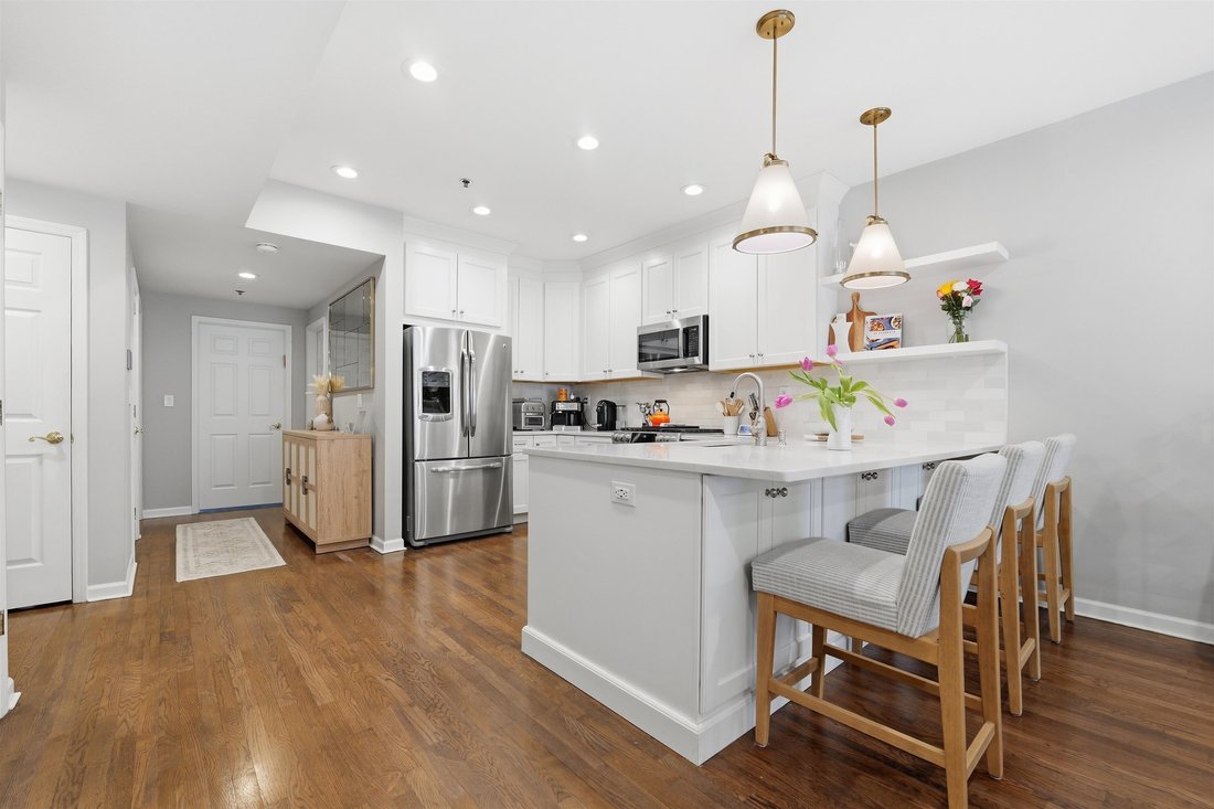 Condo in Hoboken, New Jersey, United States 4 - 18024880