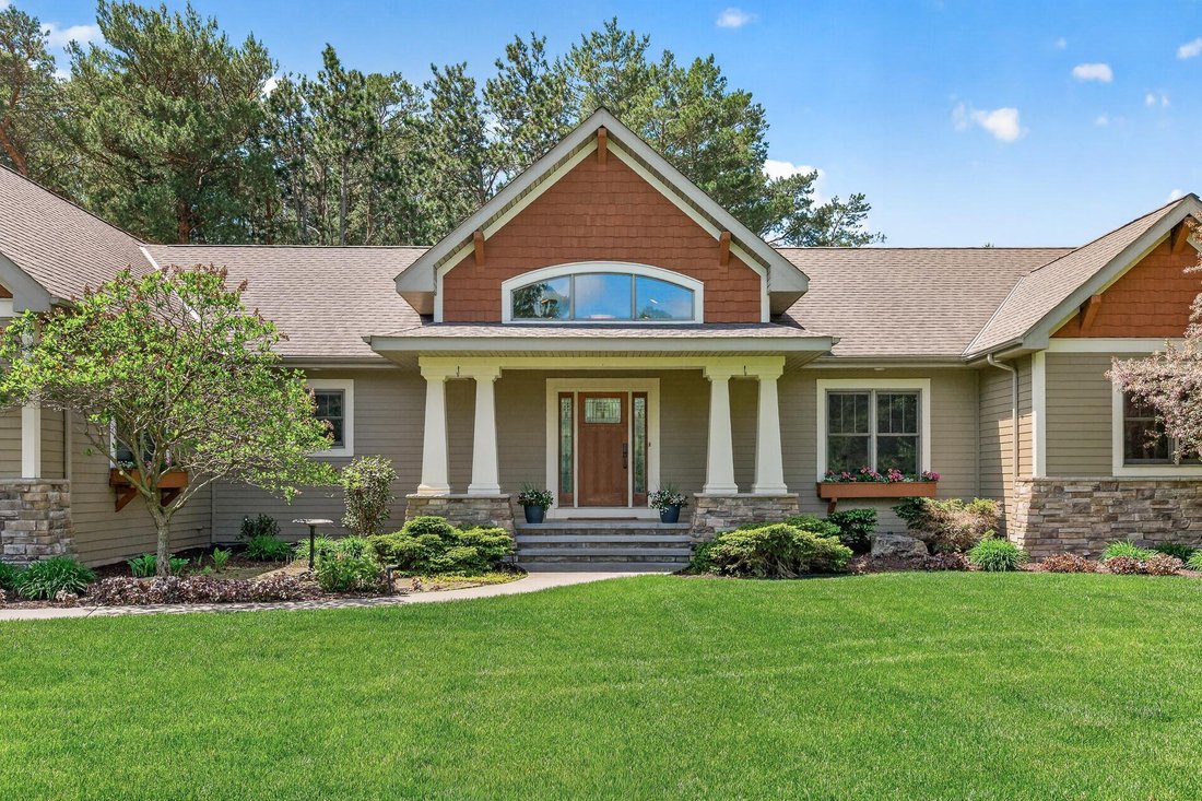 House in Lake Elmo, Minnesota, United States 2 - 18024948