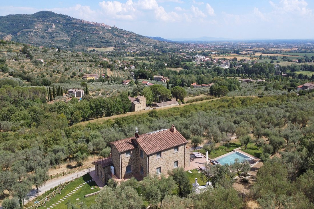 Country House in Center, Cortona, Tuscany 2 - 18025324