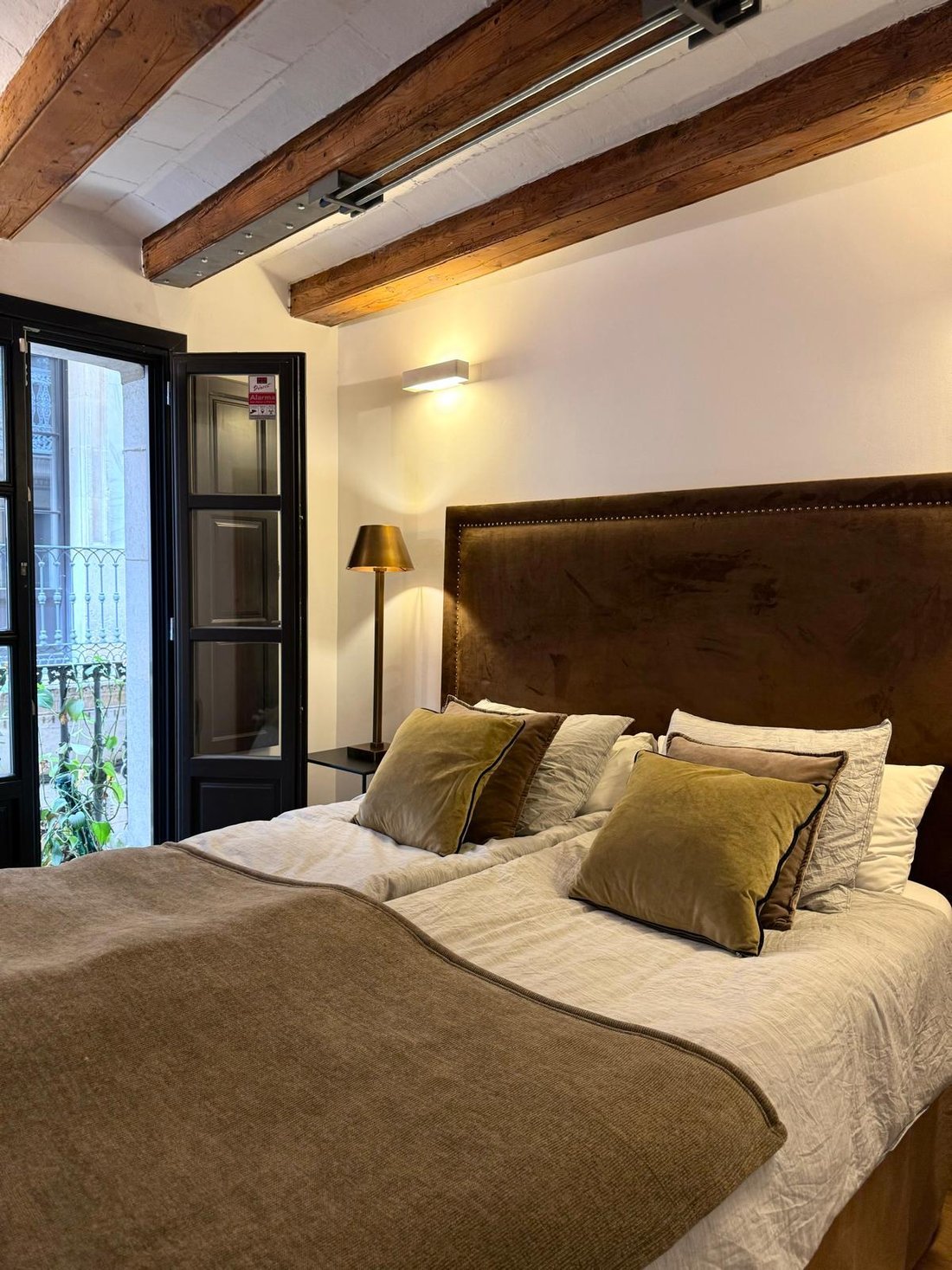 Apartment in Ciutat Vella, Barcelona, Spain 5 - 18025341