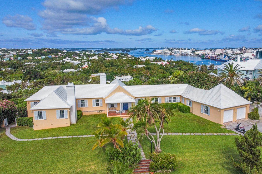 House in Camden, Paget Parish, Bermuda 1 - 18027064
