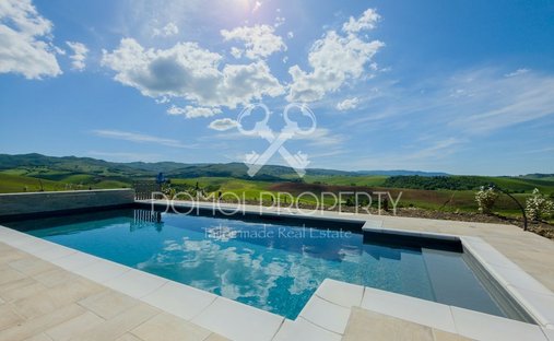 Villa en Lajatico, Toscana, Italia 1