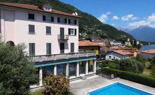 Villa en Gravedona ed Uniti, Lombardía, Italia 1