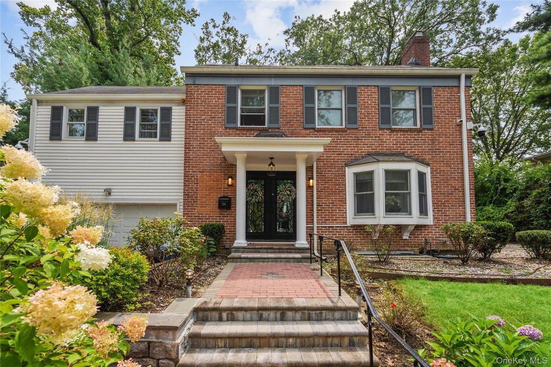 House in Great Neck, New York, United States 1 - 18030841