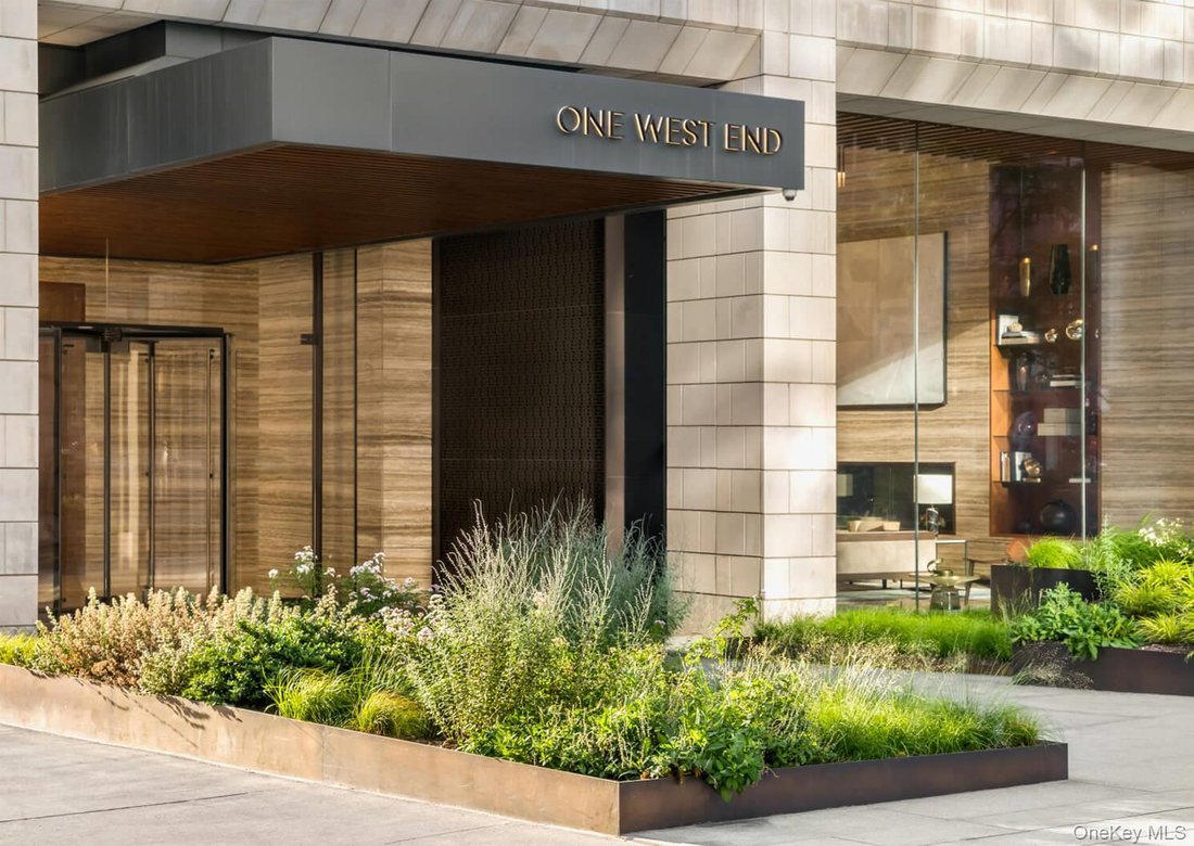 Condo in New York, New York, United States 3 - 18026353