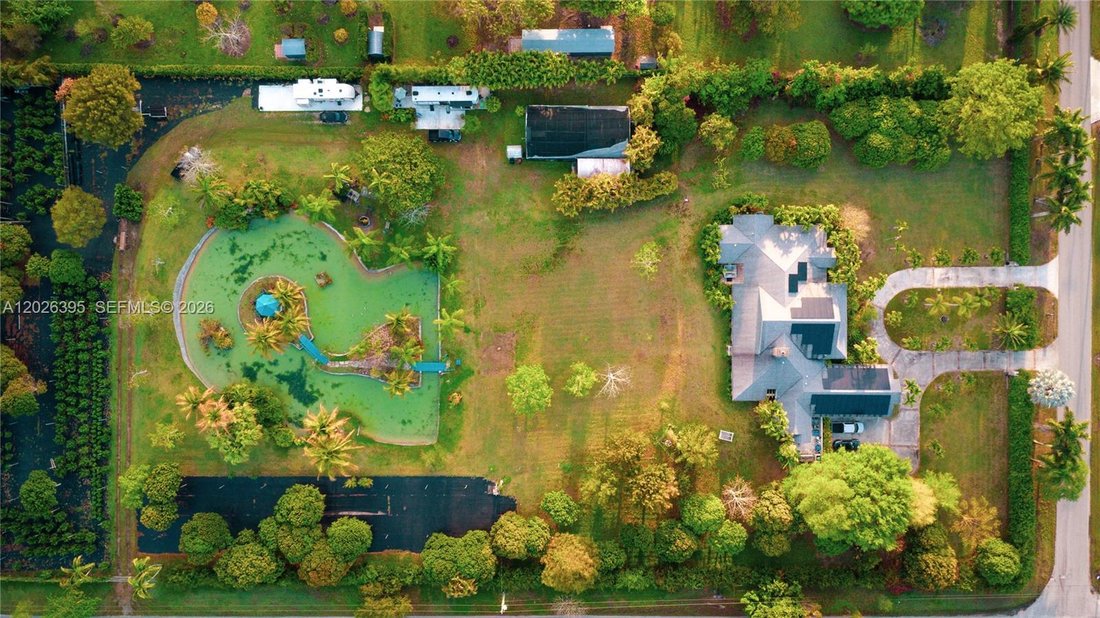 House in Homestead, Florida, United States 3 - 18026031