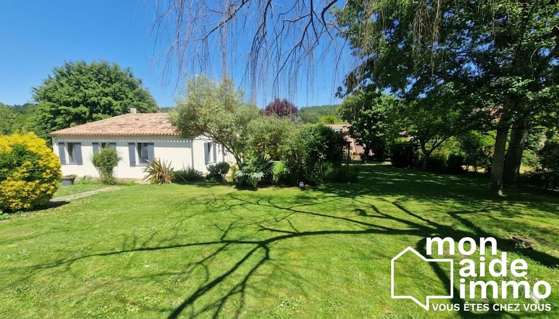 House in Branne, Nouvelle-Aquitaine, France 2 - 18032616