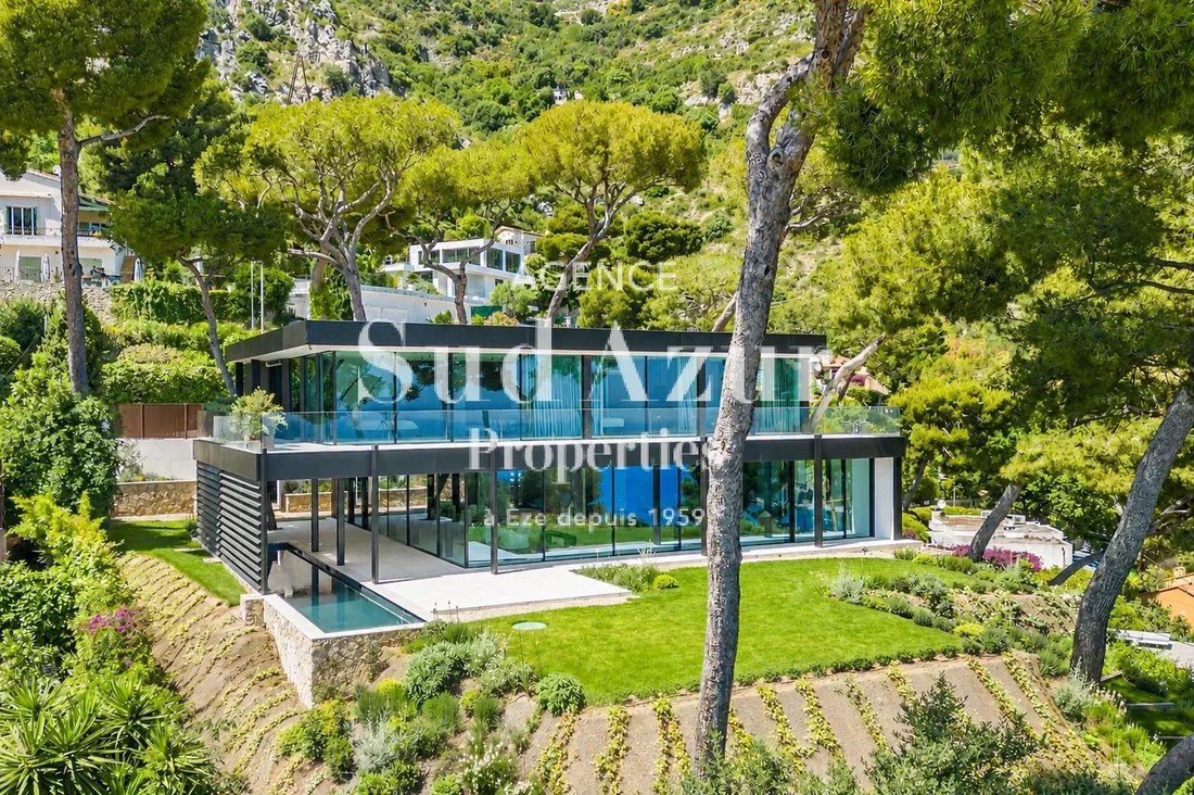 House in Èze, Provence-Alpes-Côte d'Azur, France 2 - 13485981