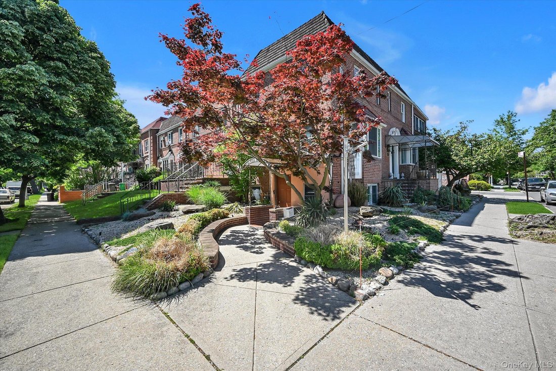 House in New York, New York, United States 4 - 18029827