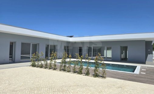 Villa en Nadadouro, Distrito de Leiria, Portugal 1
