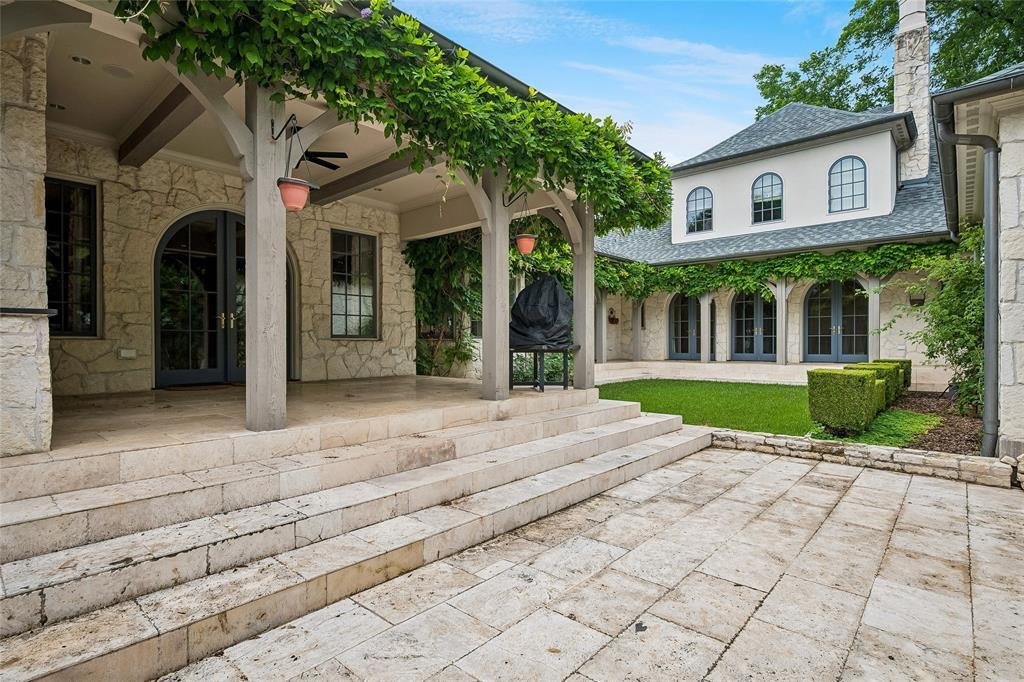 House in Dallas, Texas, United States 2 - 18030351