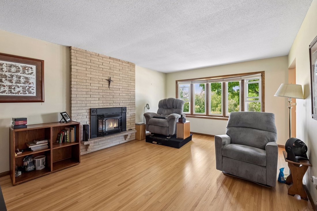 House in Bloomington, Minnesota, United States 5 - 18028271