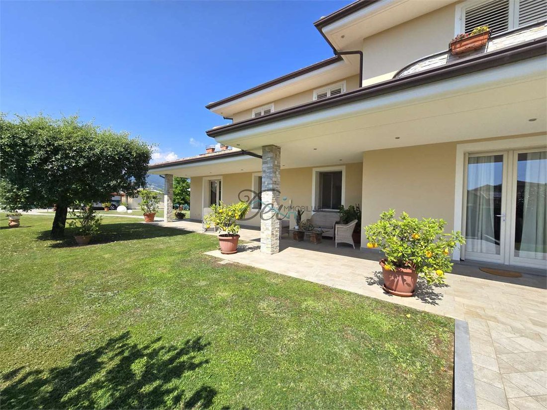 Villa in Historic Center, Lucca, Tuscany 4 - 18029217