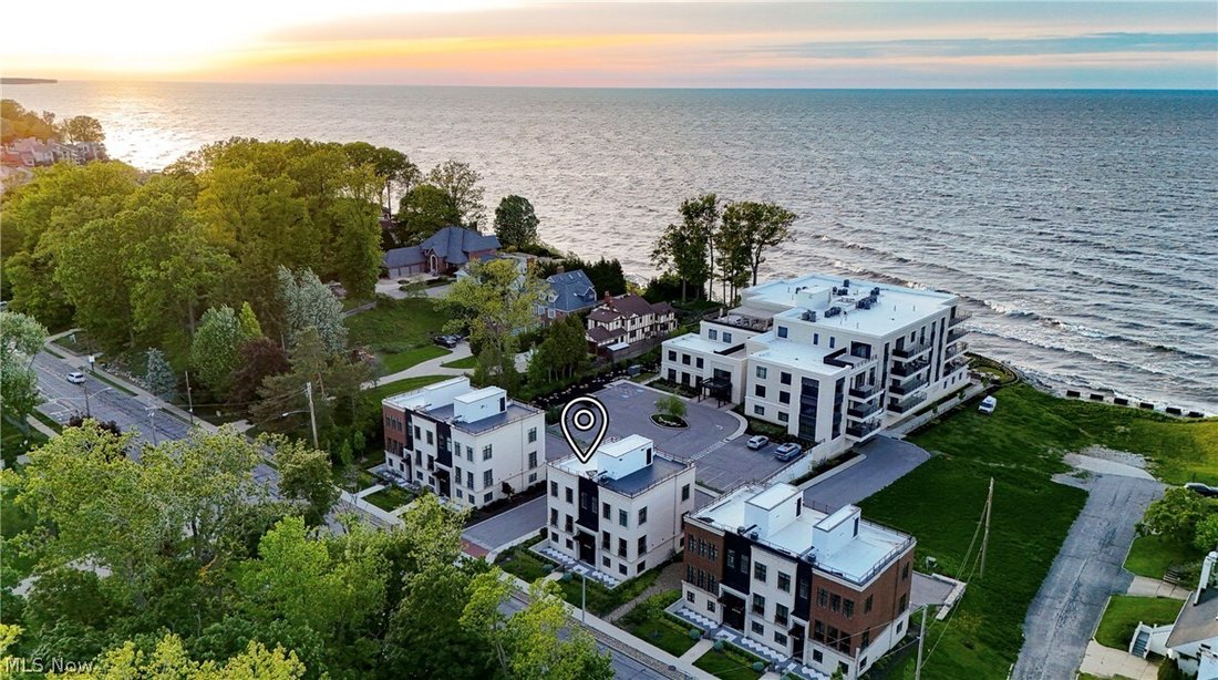 Condo in Rocky River, Ohio, United States 4 - 14942554