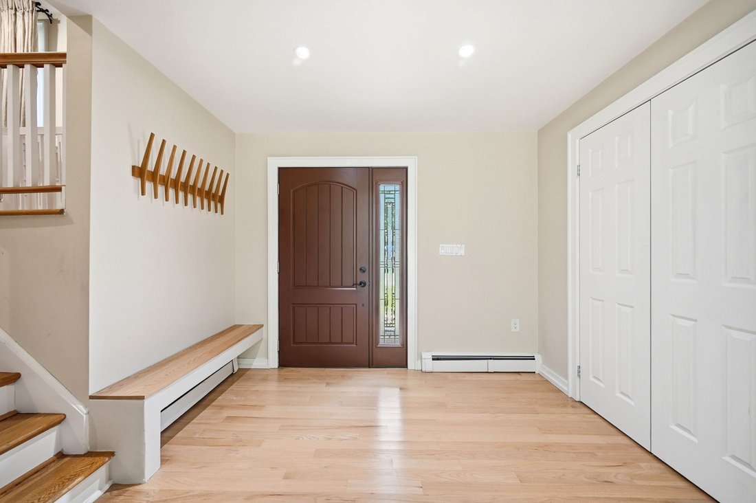 House in Waldwick, New Jersey, United States 2 - 18027986