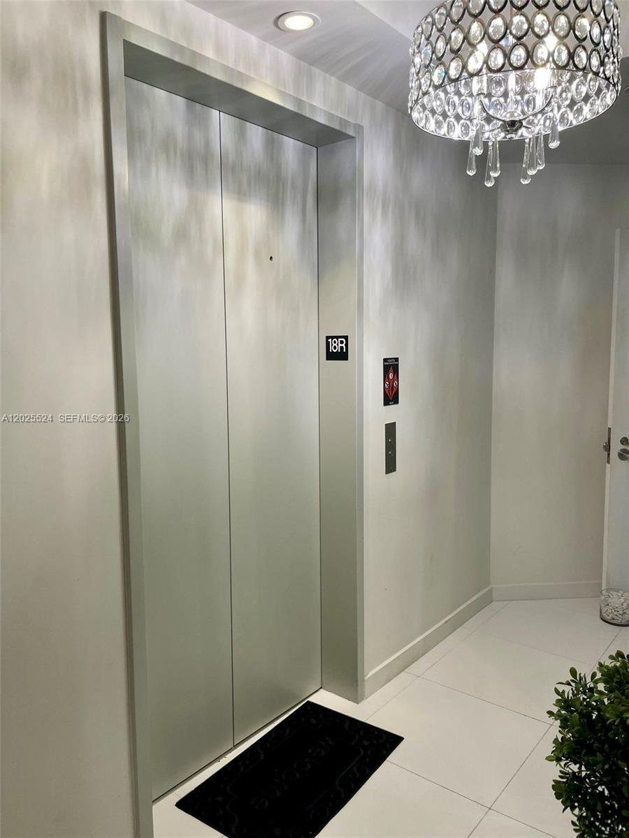 Condo in Miami, Florida, United States 2 - 18008058