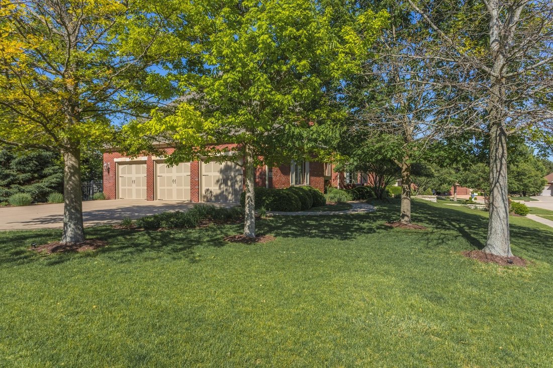 House in Bloomington, Illinois, United States 2 - 18028193