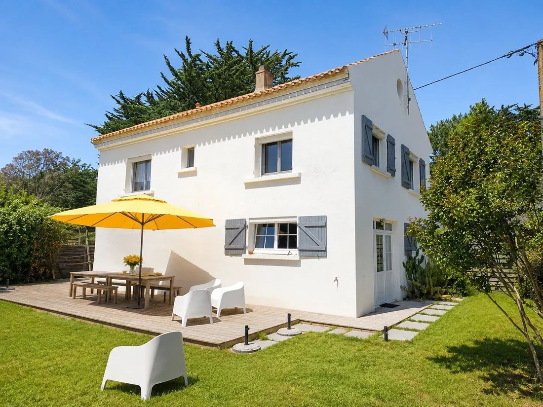 House in Herbaudiere-Le Vieil, Noirmoutier-en-l'Île, France 1 - 17331946