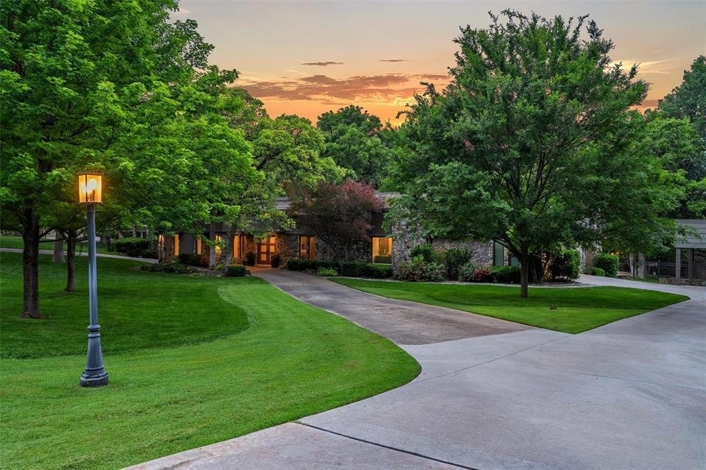 House in Edmond, Oklahoma, United States 2 - 18031753