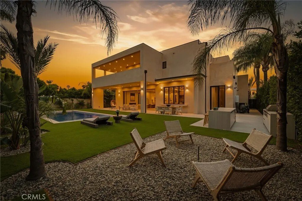 House in Los Angeles, California, United States 5 - 18030032