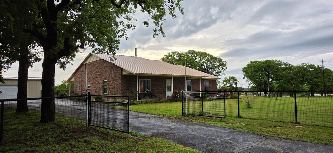 House in Springtown, Texas, United States 1 - 18027165