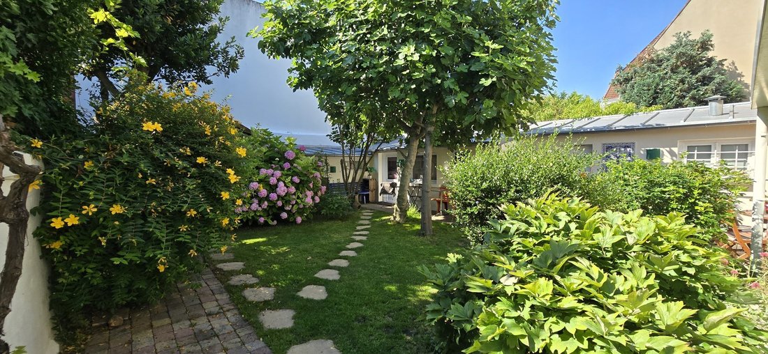House in Vitry-sur-Seine, Ile-de-France, France 4 - 18032704