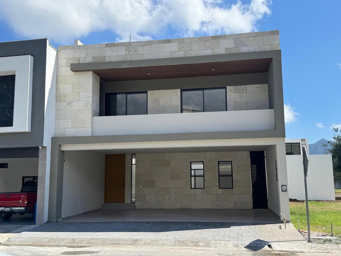 House in Santiago, Nuevo Leon, Mexico 1 - 18027424