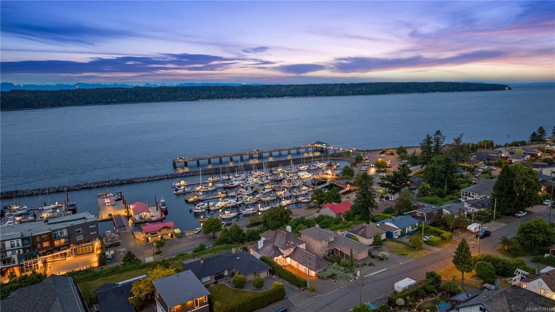 House in Campbell River, British Columbia, Canada 1 - 18031027