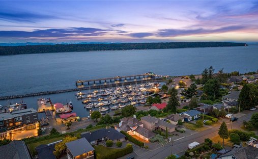 House in Campbell River, British Columbia, Canada 1
