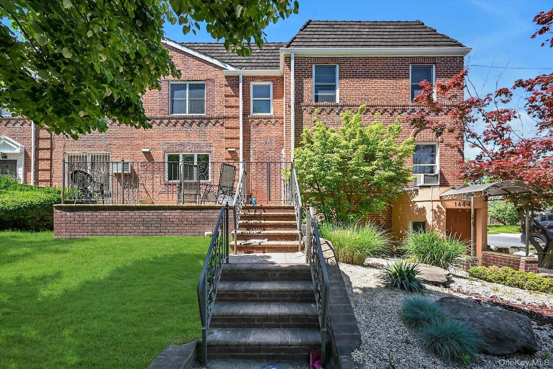 House in New York, New York, United States 3 - 18029827