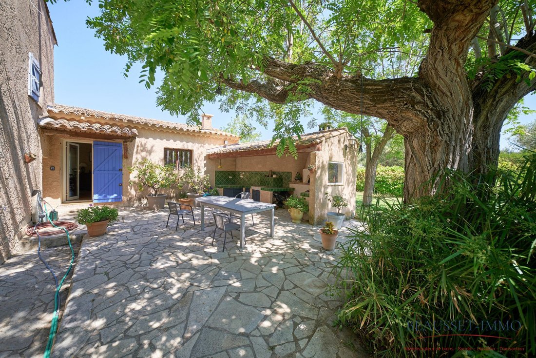 Country House in Le Castellet, Provence-Alpes-Côte d'Azur, France 4 - 18032668
