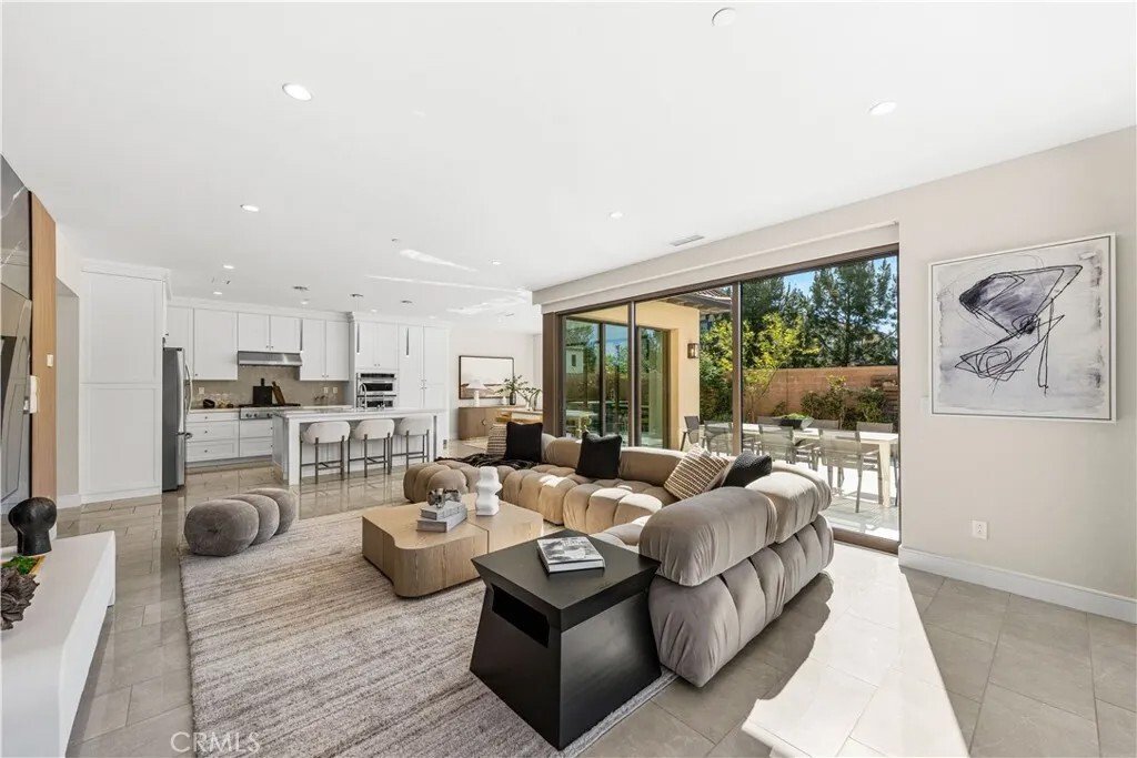 Condo in Irvine, California, United States 5 - 17683128