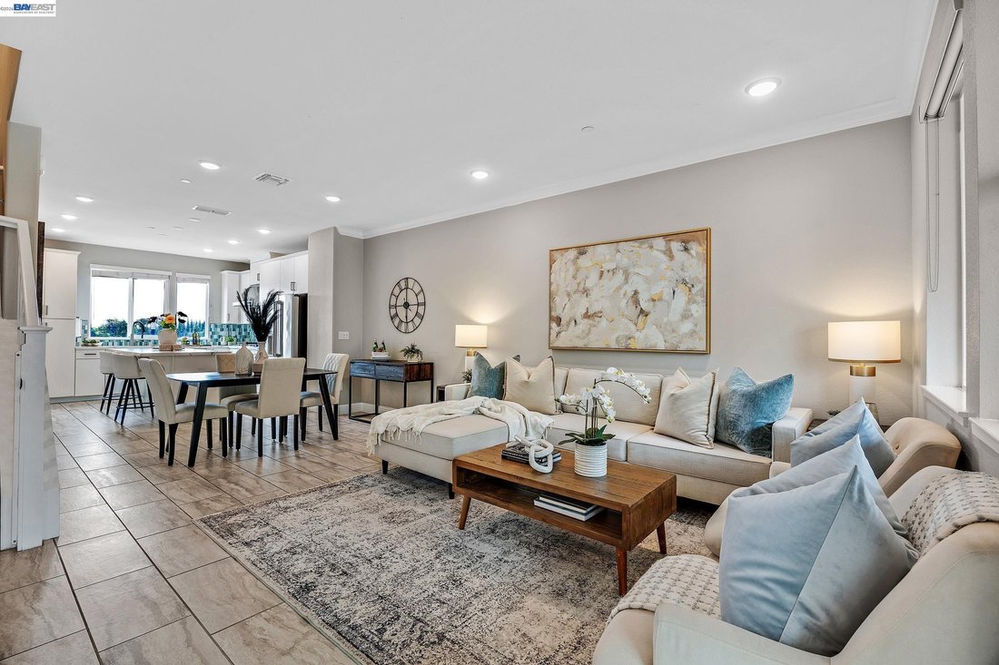 Condo in Dublin, California, United States 1 - 18028623