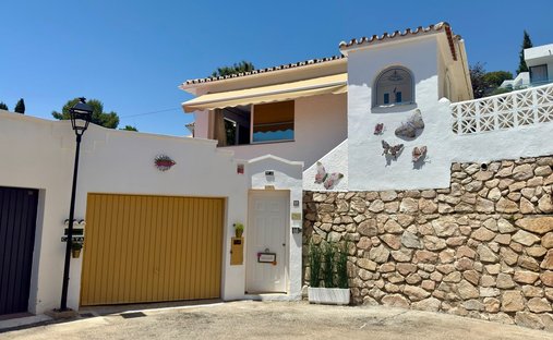 Chalet in Benalmadena, Andalusia, Spain 1