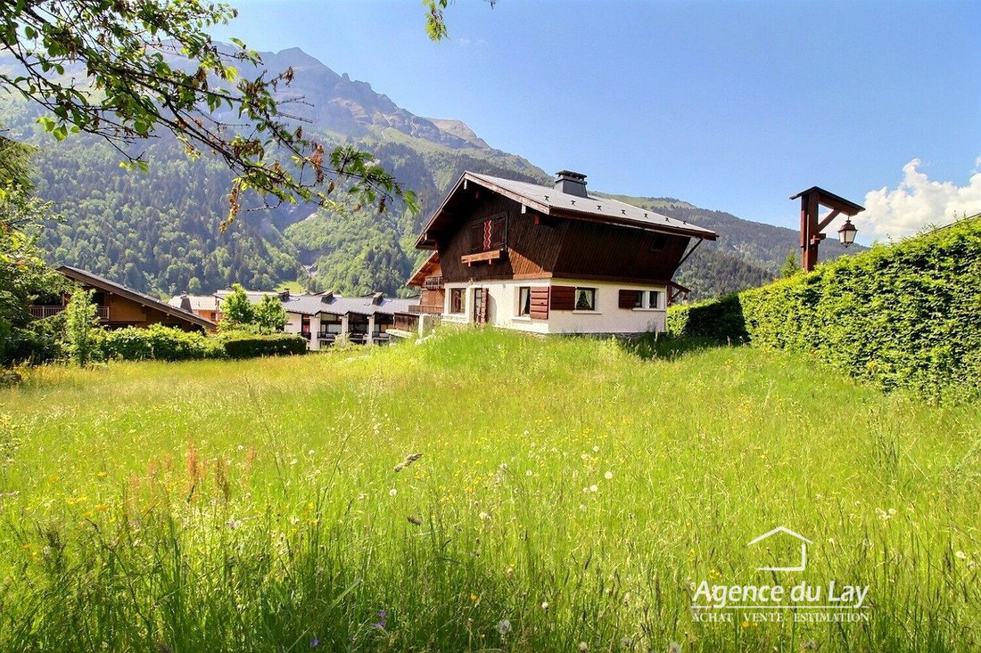 Chalet in Les Contamines-Montjoie, Auvergne-Rhône-Alpes, France 1 - 18029342