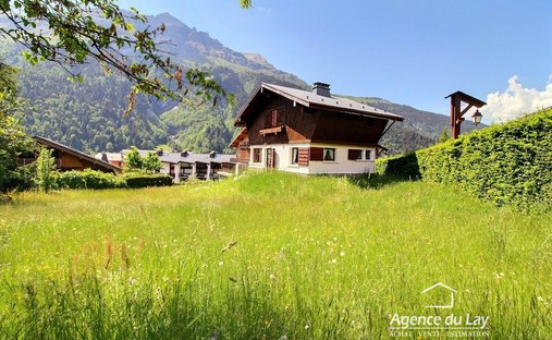 Chalet in Les Contamines-Montjoie, Auvergne-Rhône-Alpes, France 1