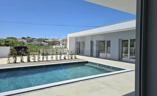 Villa in Nadadouro, Leiria District, Portugal 1