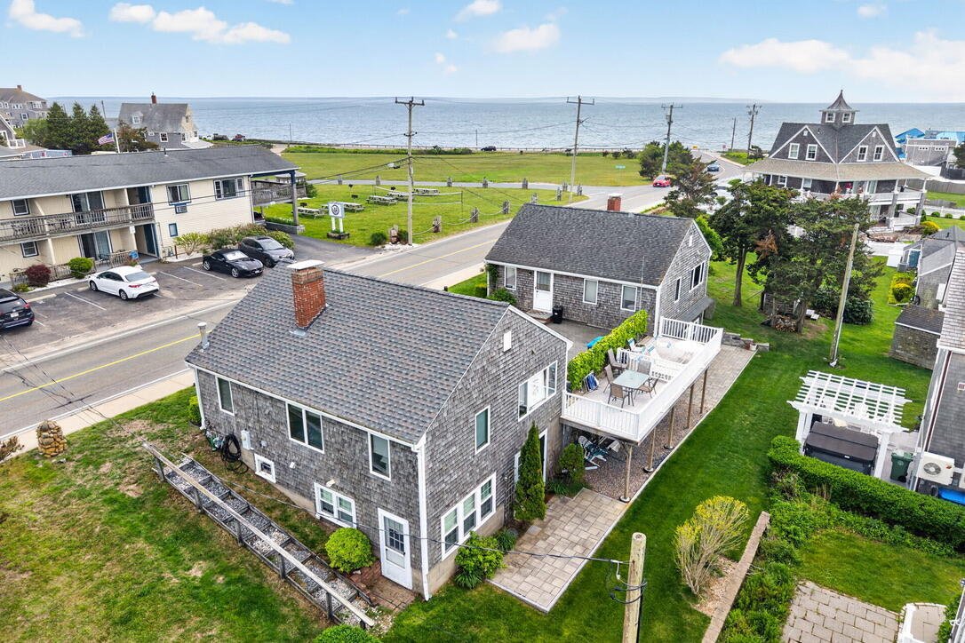 House in Falmouth, Massachusetts, United States 2 - 18031904