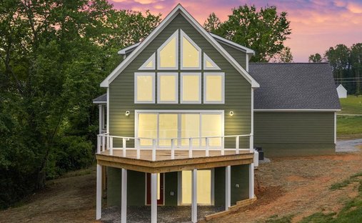 House in Mineral, Virginia, United States 1