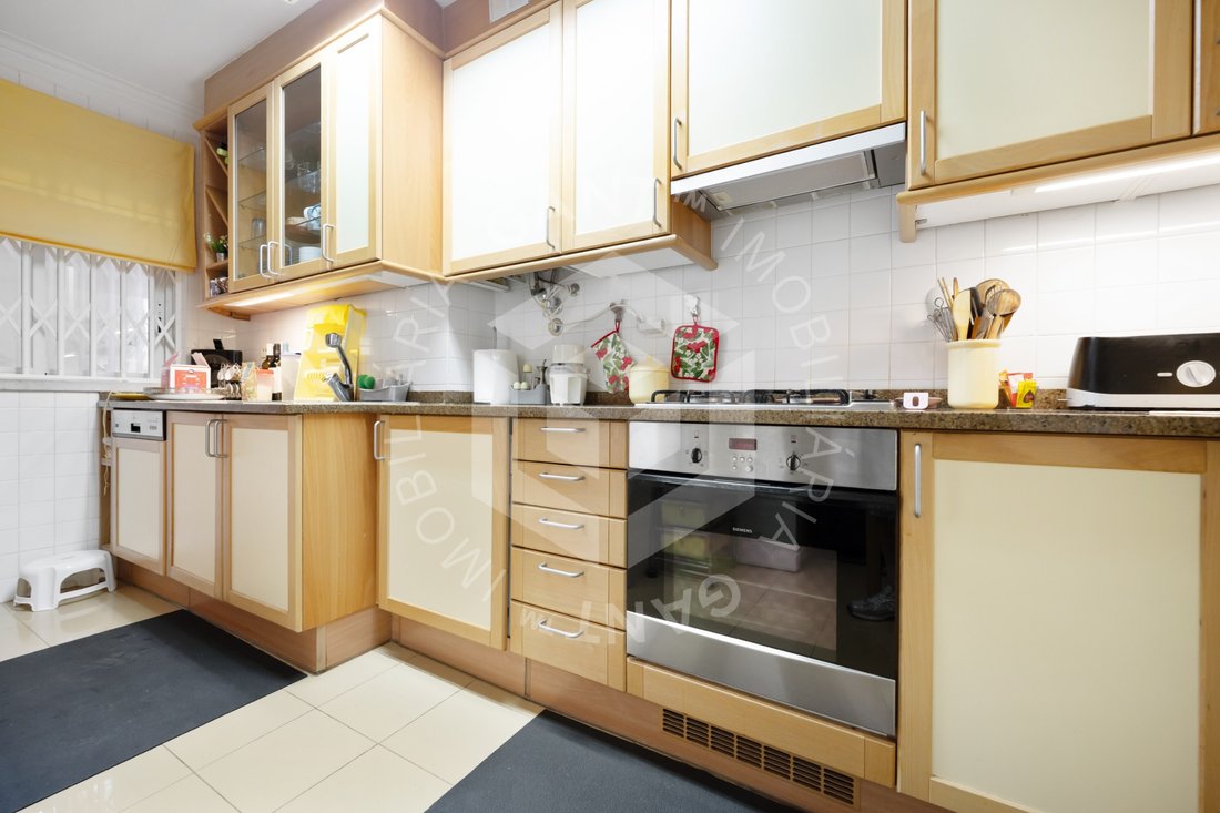 Apartment in Costa da Caparica, Setubal, Portugal 5 - 18027626