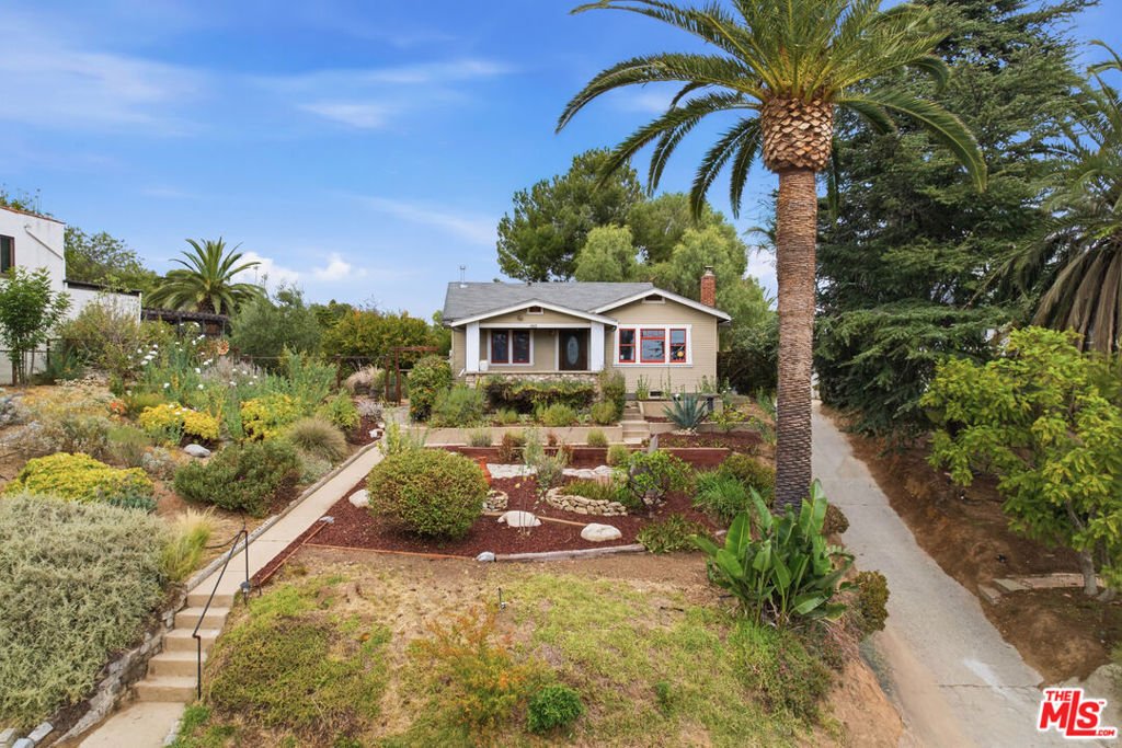 Los Angeles, California, United States 2 - 18028675