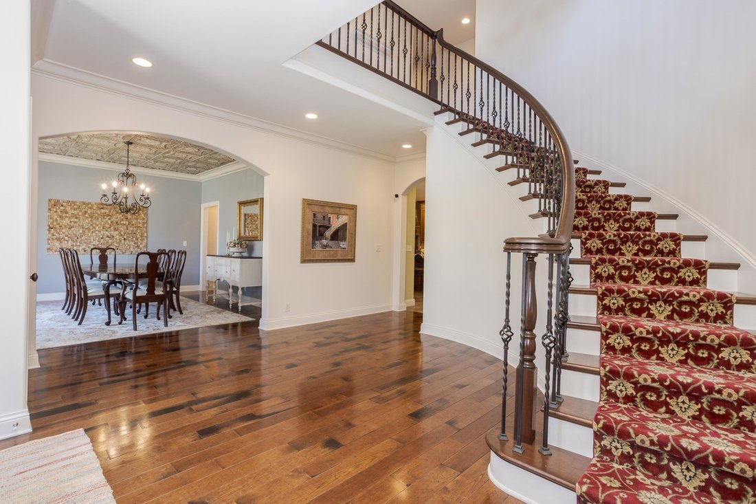 House in Bloomington, Illinois, United States 4 - 18028193