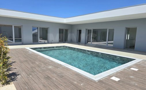 Villa in Nadadouro, Leiria District, Portugal 1