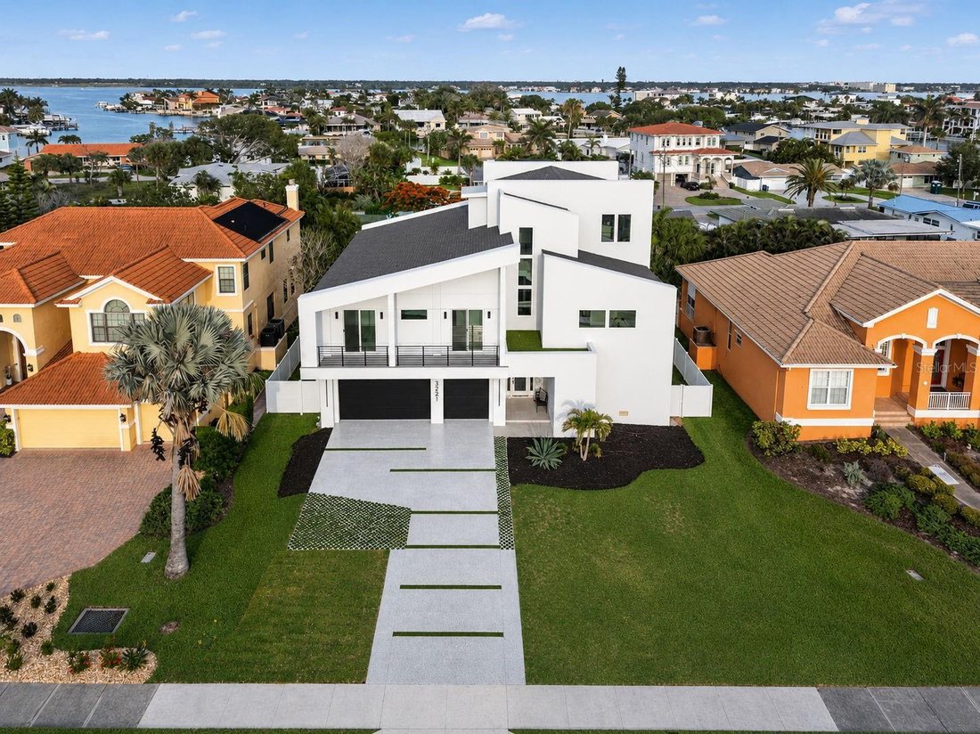 House in Belleair Beach, Florida, United States 1 - 18031653