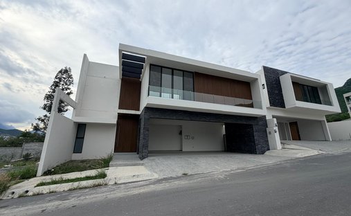 House in Monterrey, Nuevo Leon, Mexico 1