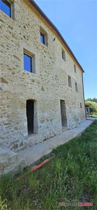 Villa in Poggibonsi, Tuscany, Italy 4 - 18028538