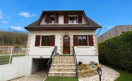House in Centre, Triel-sur-Seine, France 1